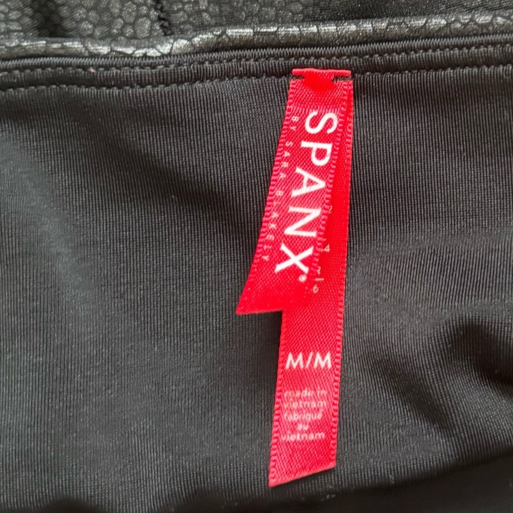 SPANX Women’s Faux Leather Snake Print High Rise Leggings Size Medium Black - Picture 6 of 6